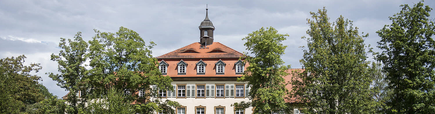 Verwaltungsgebäude des Bezirksklinikums Obermain